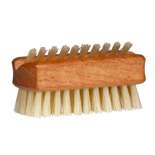 LIVING LIBATIONS Beechwood Nail Brush Traveller