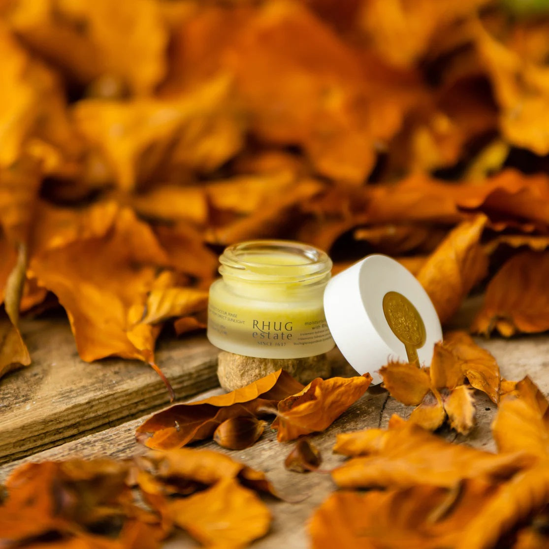 WILD BEAUTY Moisturising Lip Balm With Rhug Beeswax