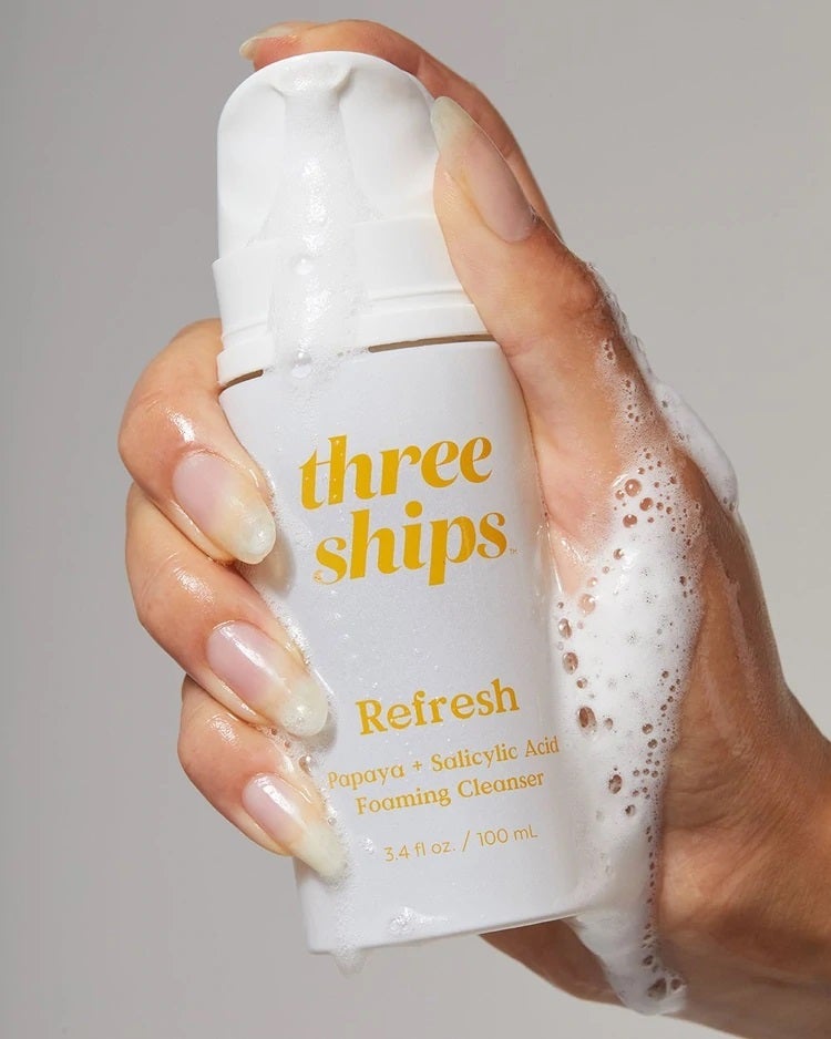 THREE SHIPS Refresh Papaya Salicylic Acid Cleanser