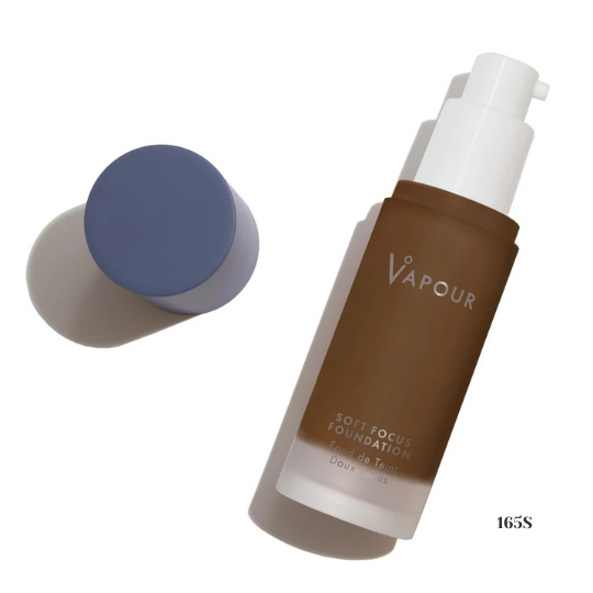 vapour soft focus foundation 165s